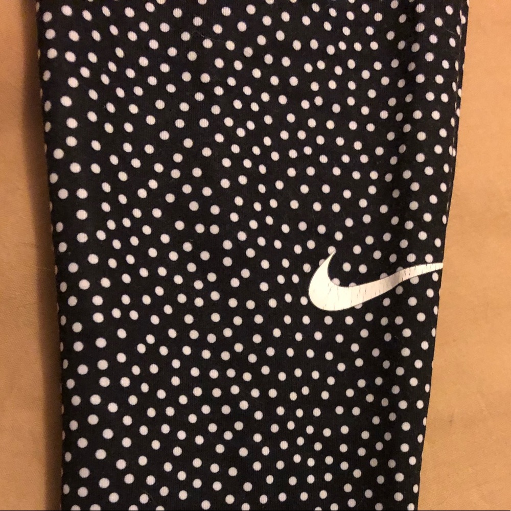 Women’s Nike Pro leggings